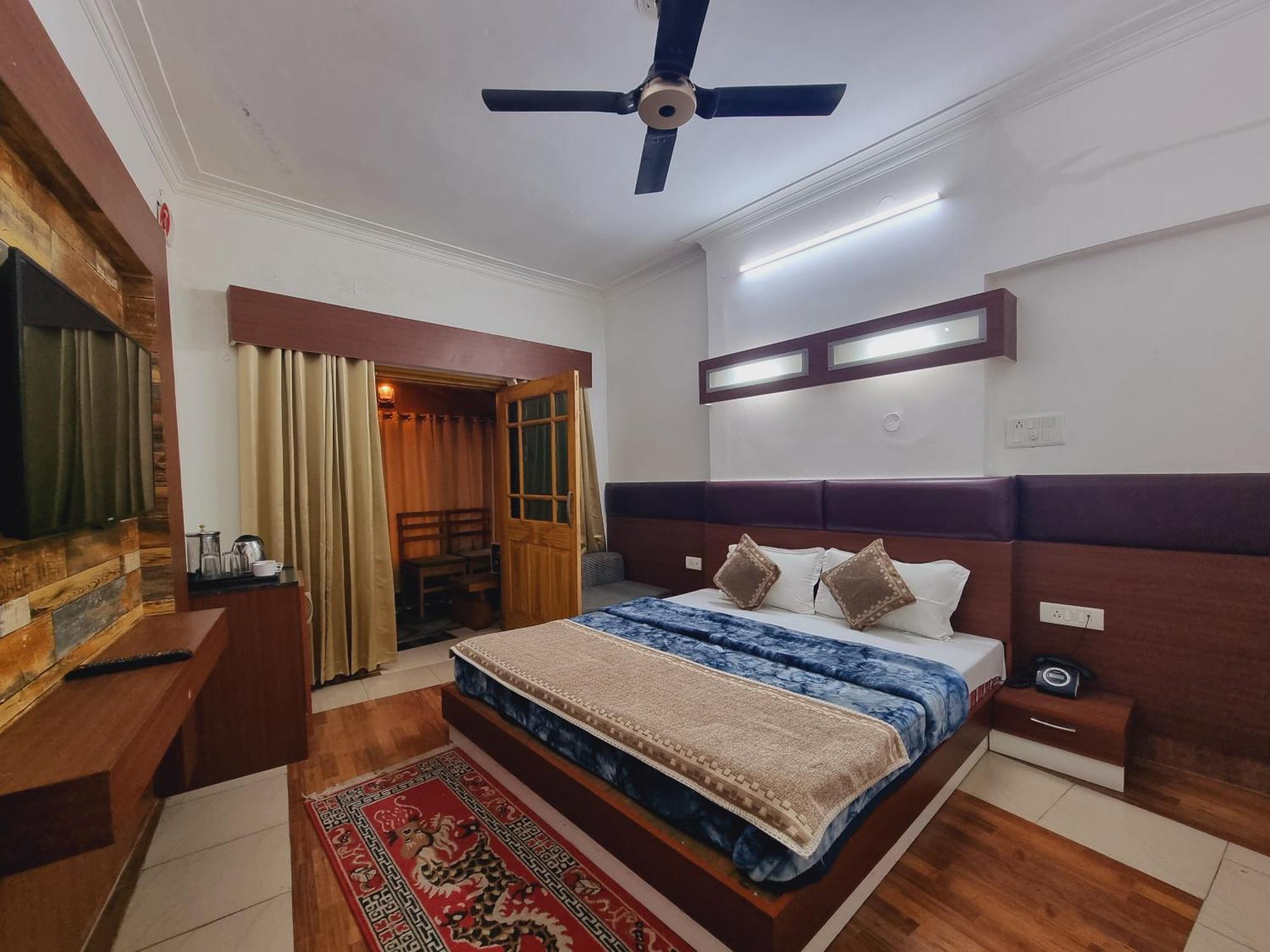 Wow Hotels Green View Dalhousie Esterno foto