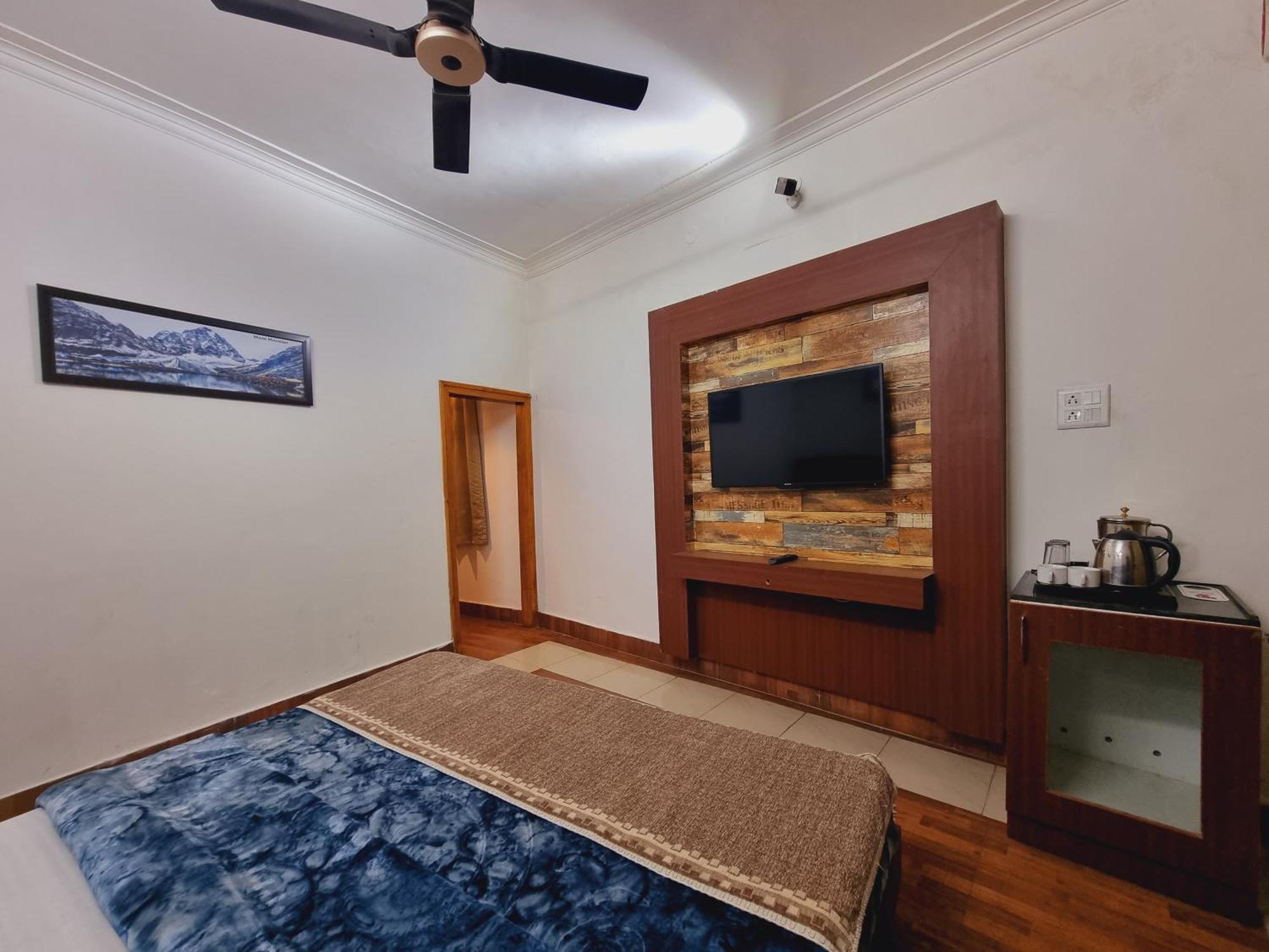 Wow Hotels Green View Dalhousie Esterno foto
