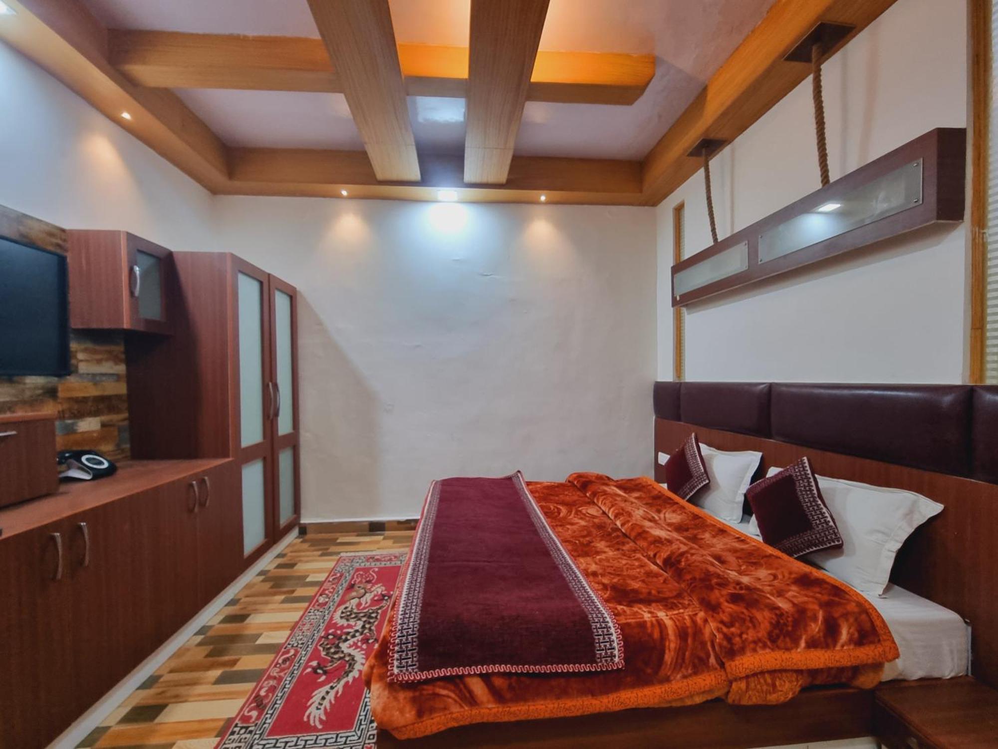 Wow Hotels Green View Dalhousie Esterno foto