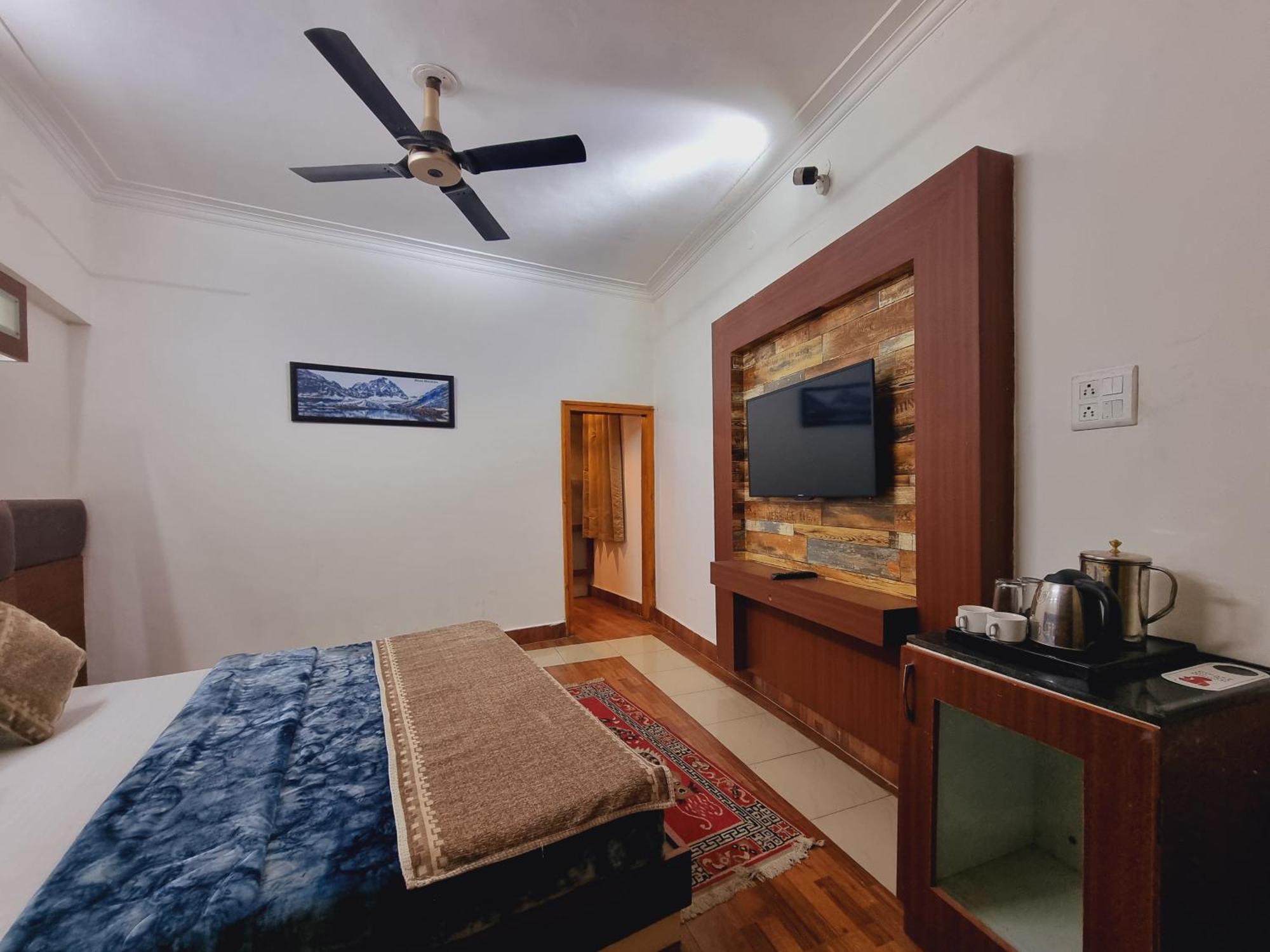 Wow Hotels Green View Dalhousie Esterno foto