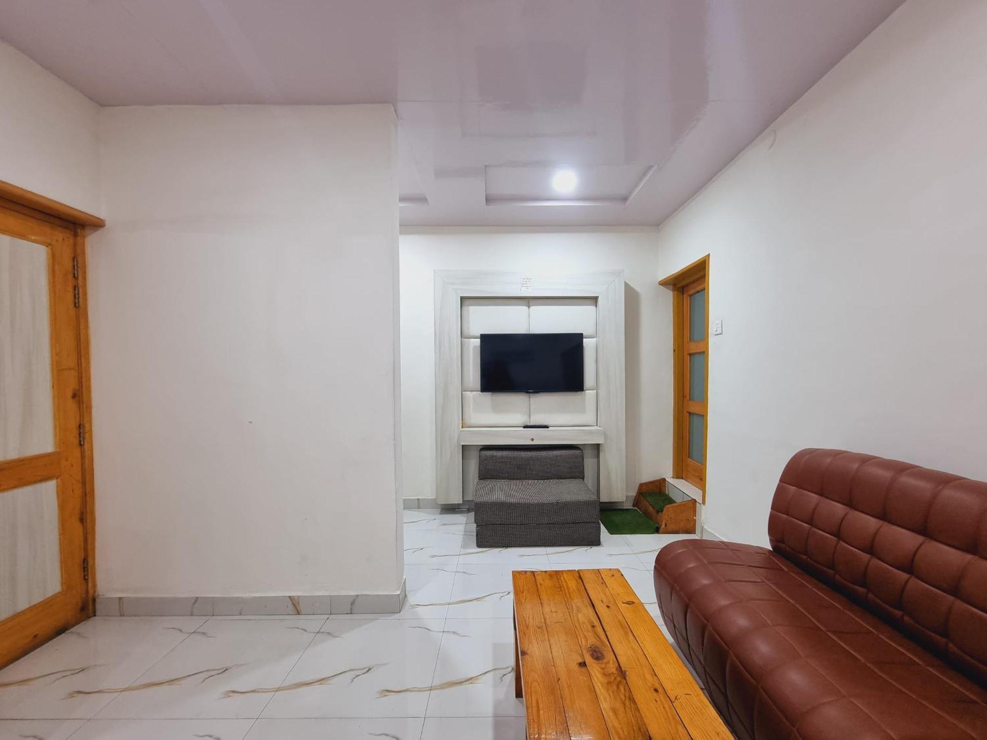 Wow Hotels Green View Dalhousie Esterno foto